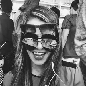 Meet your Posher, Danielle